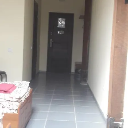 Vitan Hostel *