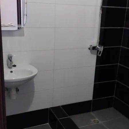 Vitan Hostel Λβιβ